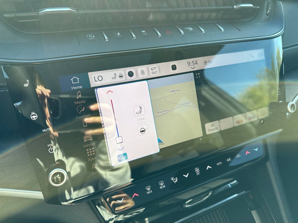 New 2027 Jeep Grand Cherokee Limited AWD/4WD image 36