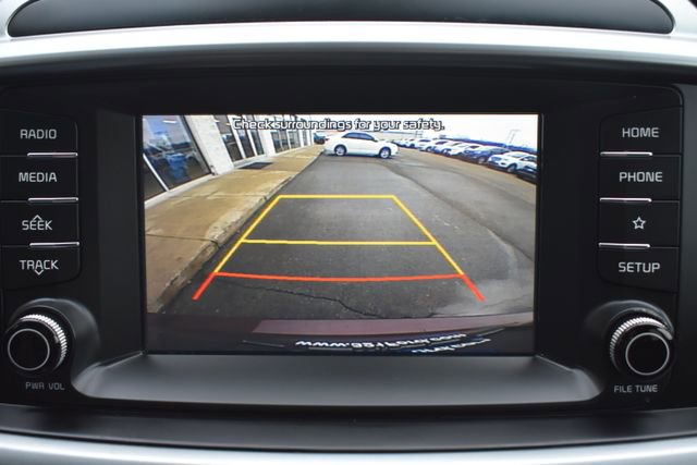 Used 2020 Kia Sorento LX w/ LX I4 Convenience Package image 24