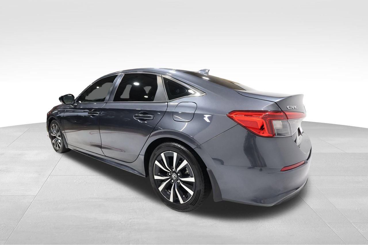 Used 2023 Honda Civic EX image 2