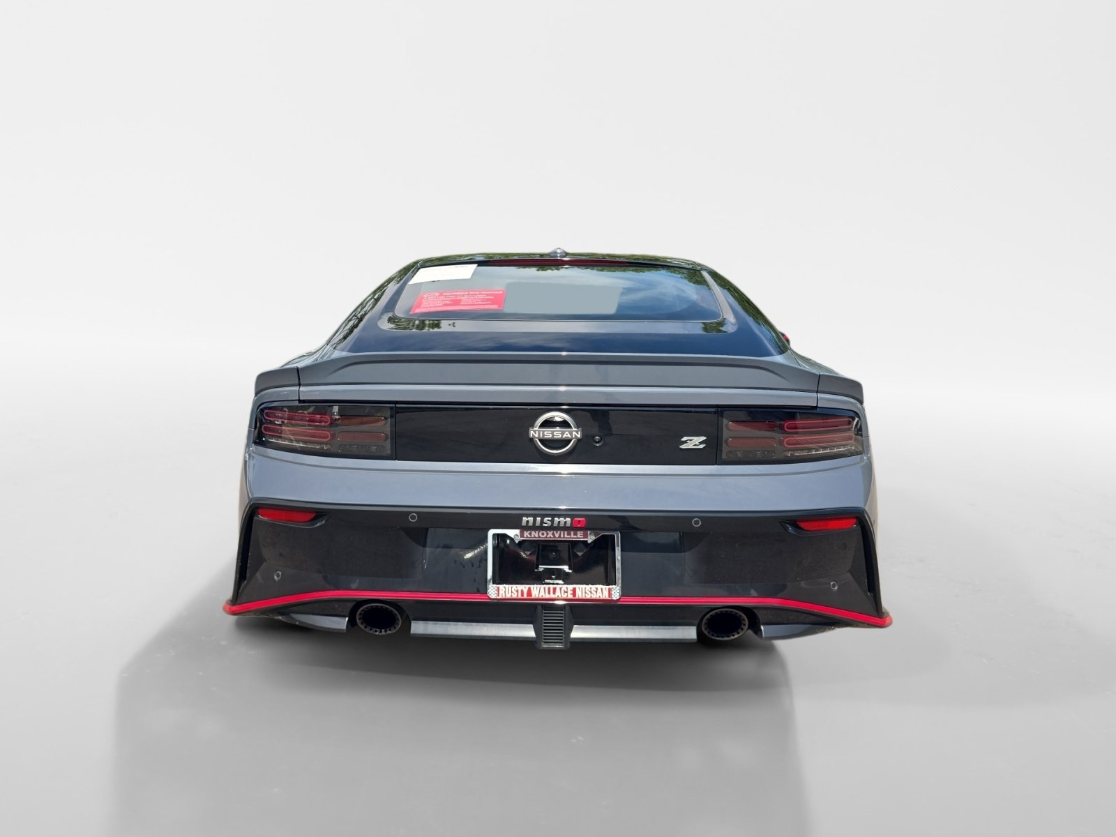 Certified 2025 Nissan Z NISMO w/ Floor Mat Package RWD image 4