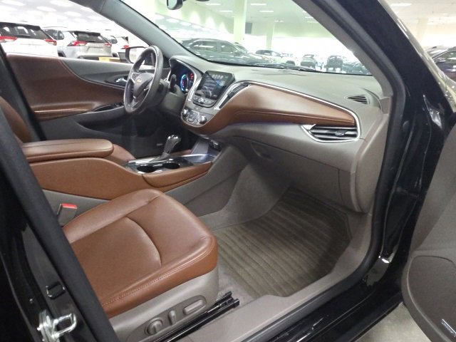 Used 2018 Chevrolet Malibu LT w/ Leather Package image 6