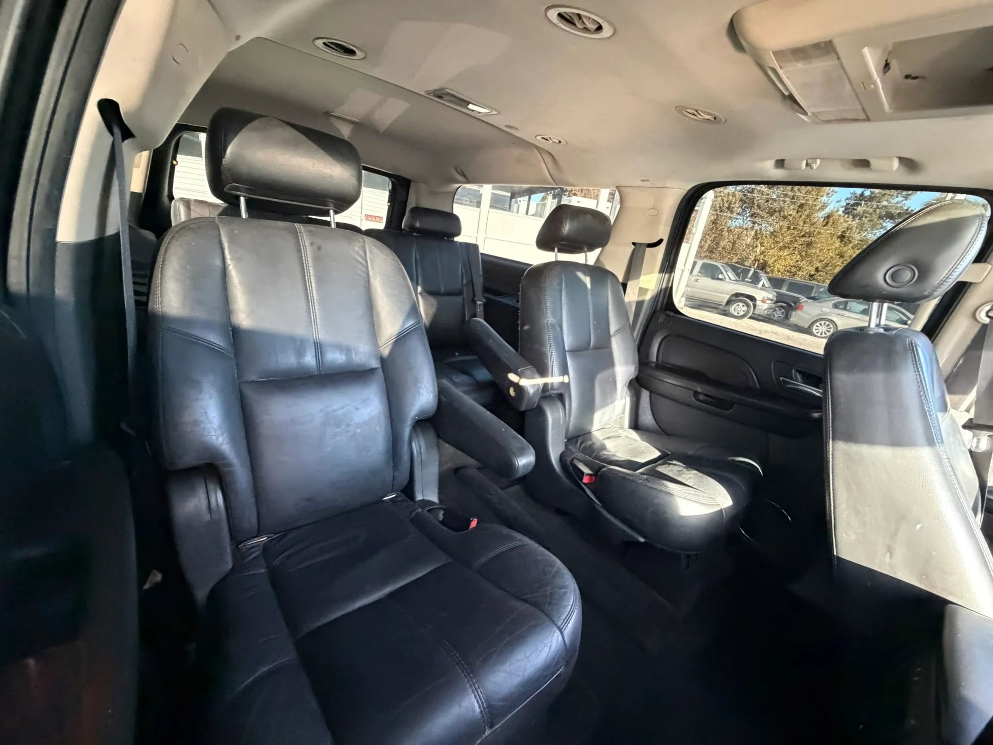 Used 2007 GMC Yukon XL Denali AWD/4WD image 9