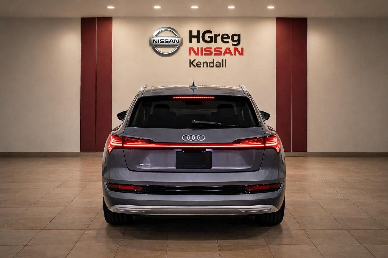 Used 2019 Audi e-tron Prestige AWD/4WD image 6