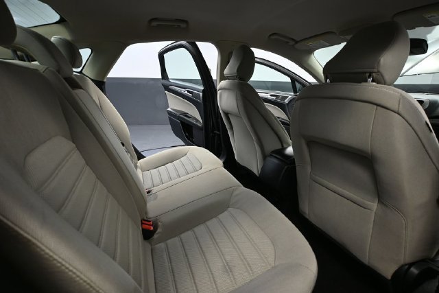 Used 2020 Ford Fusion S FWD image 34