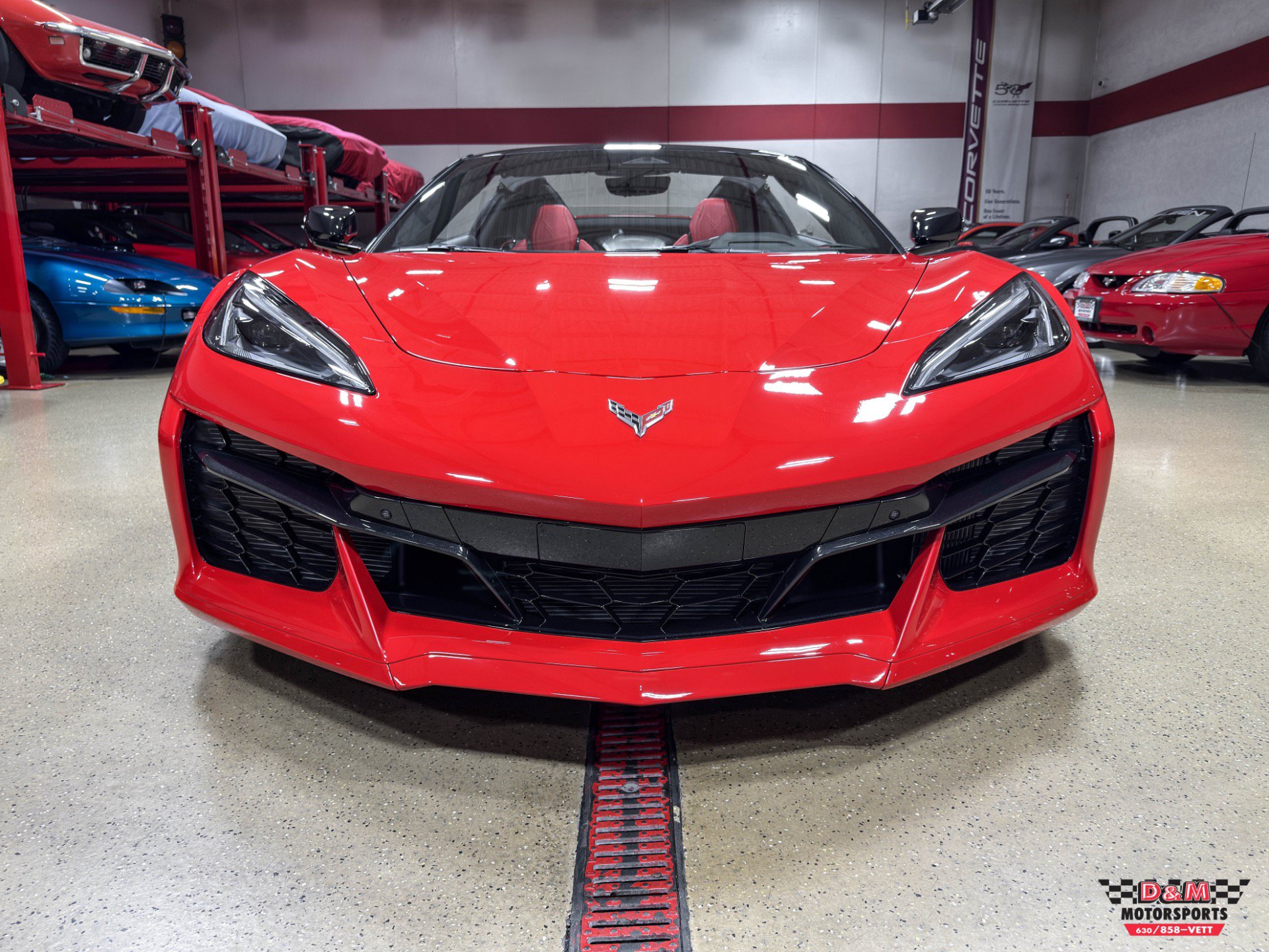 Used 2024 Chevrolet Corvette E-Ray AWD/4WD image 8