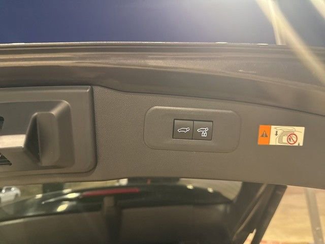 Used 2024 Lexus NX 350 F Sport image 11