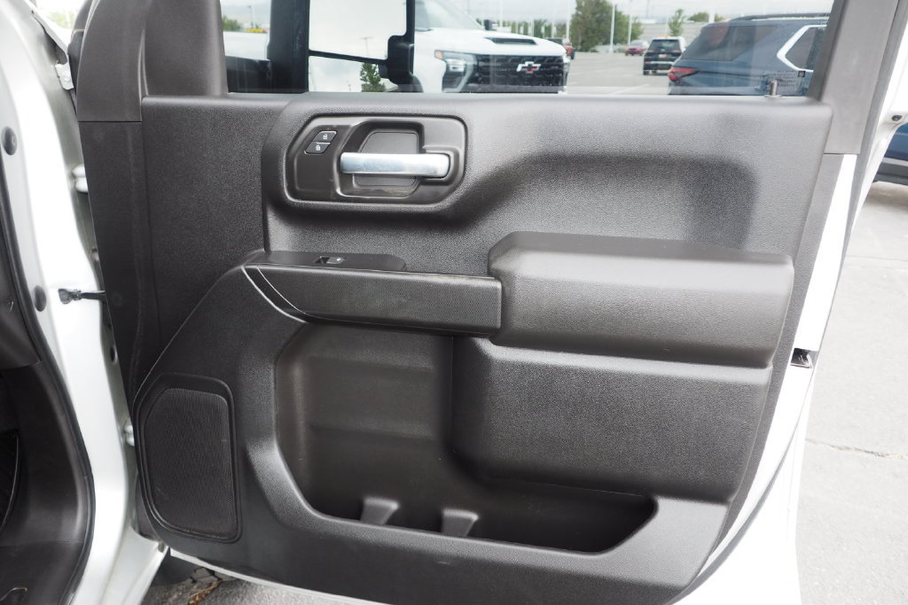 Used 2021 Chevrolet Silverado 2500 Custom w/ Custom Value Package AWD/4WD image 22