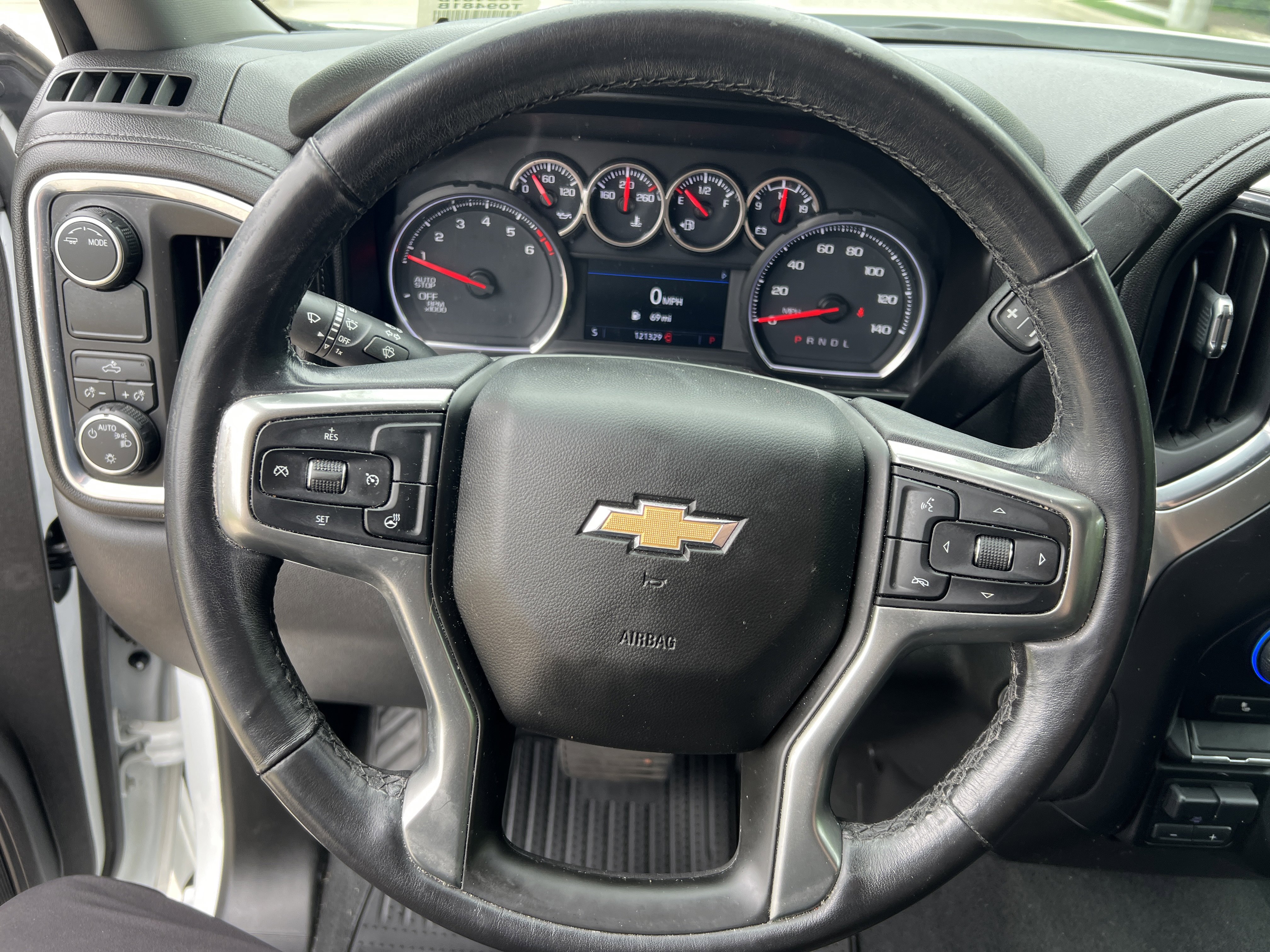 Used 2021 Chevrolet Silverado 1500 LT w/ Texas Edition Plus RWD image 16