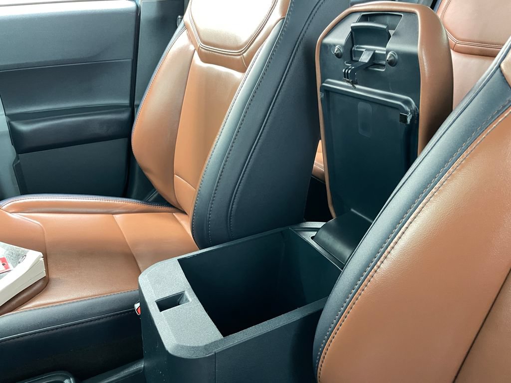 Used 2022 Ford Maverick Lariat w/ Lariat Luxury Package FWD image 33