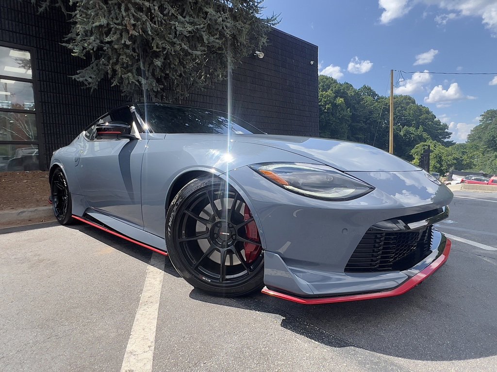 Used 2024 Nissan Z NISMO w/ Floor Mat Package image 7