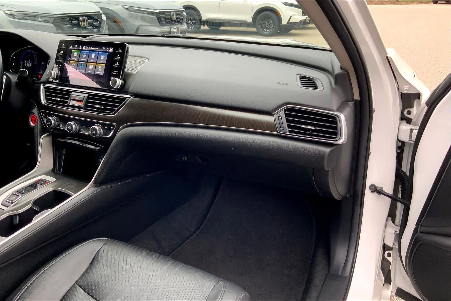 Used 2021 Honda Accord Touring image 19