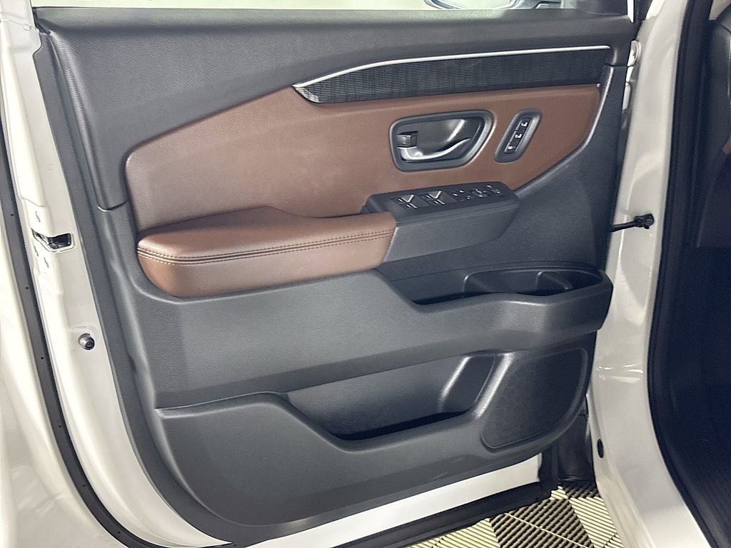 Used 2024 Honda Pilot Elite image 10