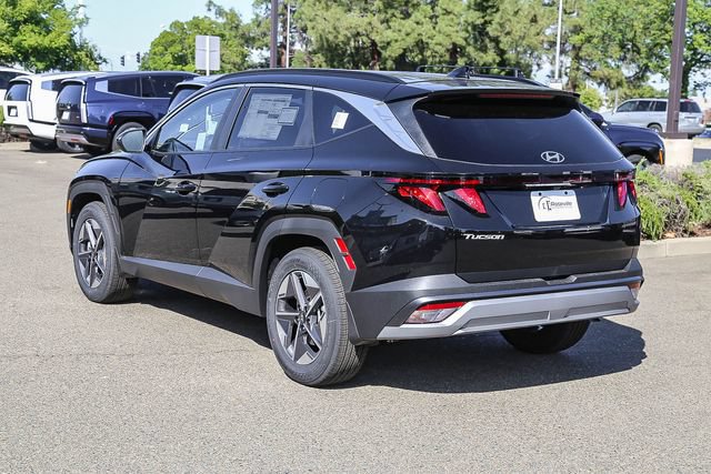 New 2026 Hyundai Tucson SEL FWD image 2