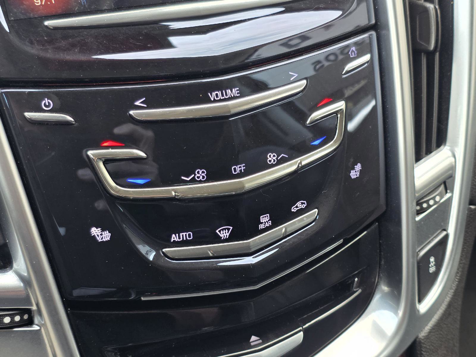 Used 2016 Cadillac SRX Luxury w/ Driver Awareness Package FWD image 21
