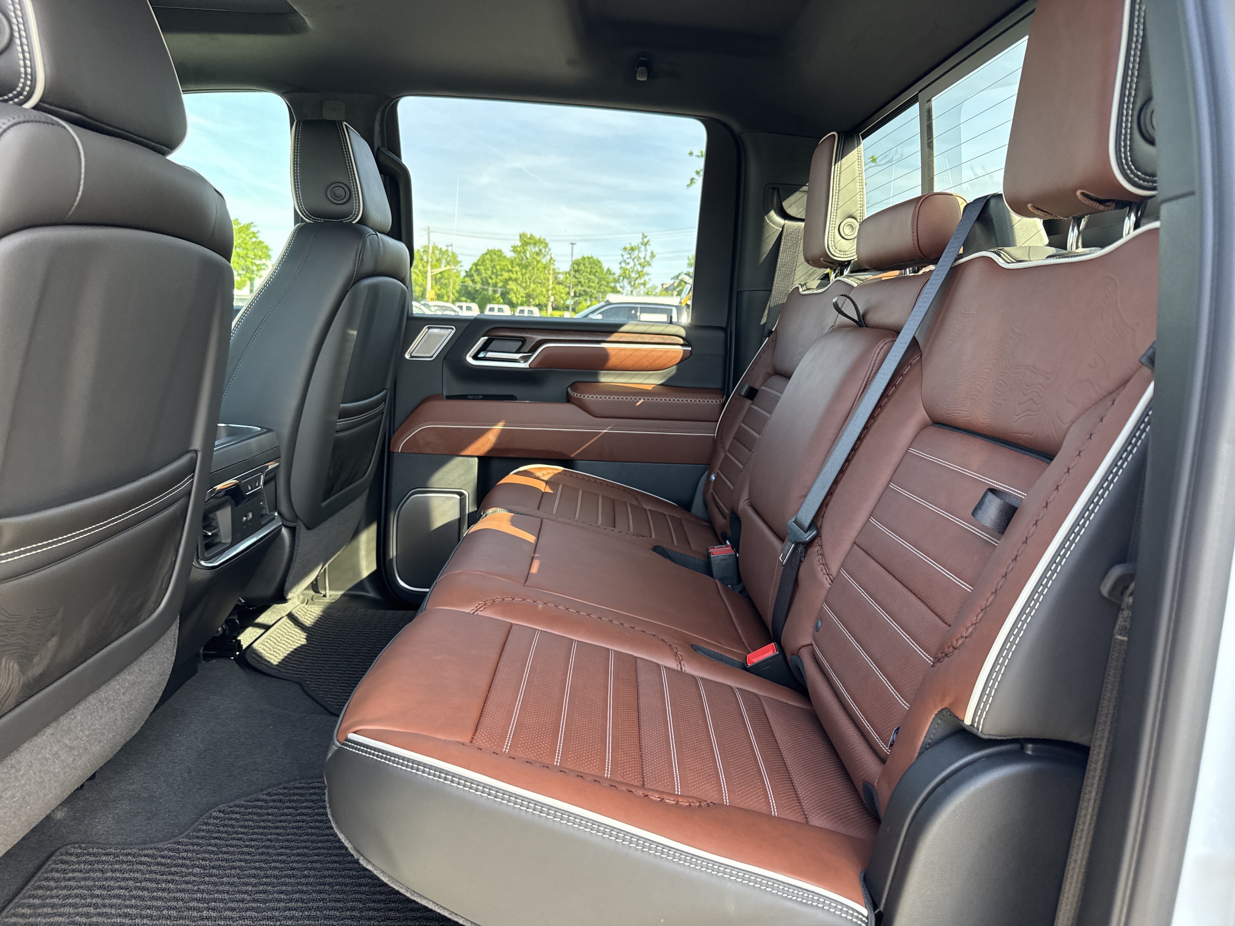 New 2026 GMC Sierra 2500 Denali Ultimate AWD/4WD image 33