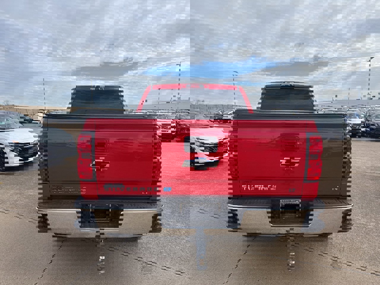 Used 2018 Chevrolet Silverado 1500 LT w/ LT Eassist Package image 6