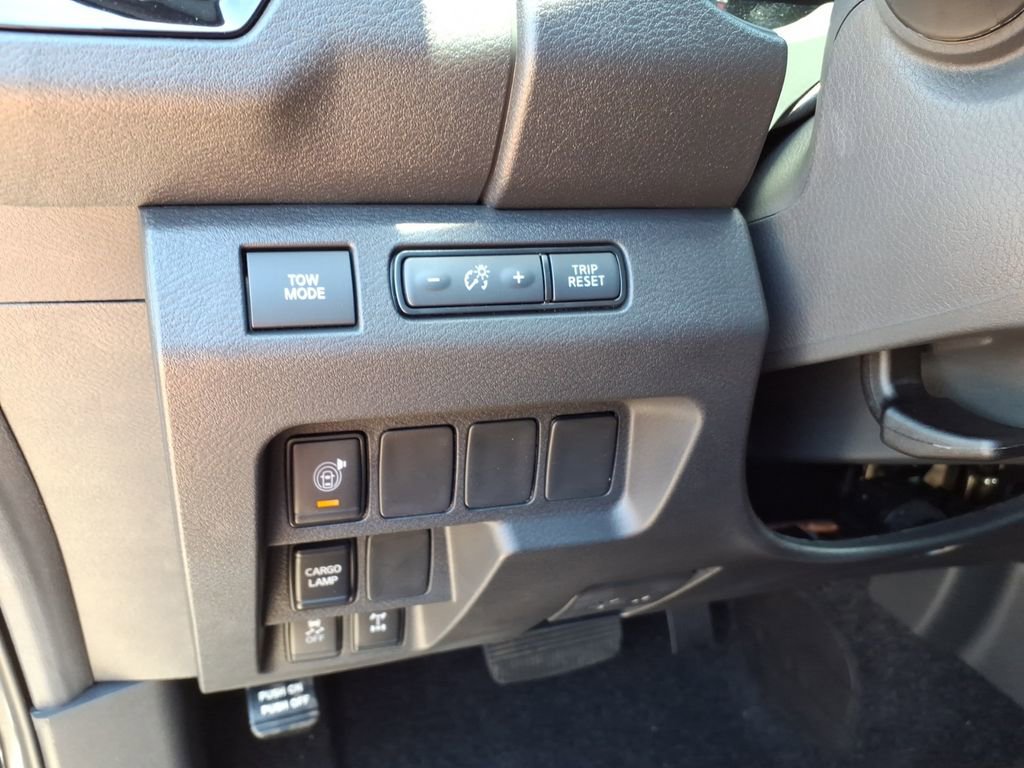 New 2026 Nissan Frontier PRO-4X AWD/4WD image 15