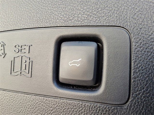Used 2022 Lincoln Corsair AWD w/ Equipment Group 101A image 28