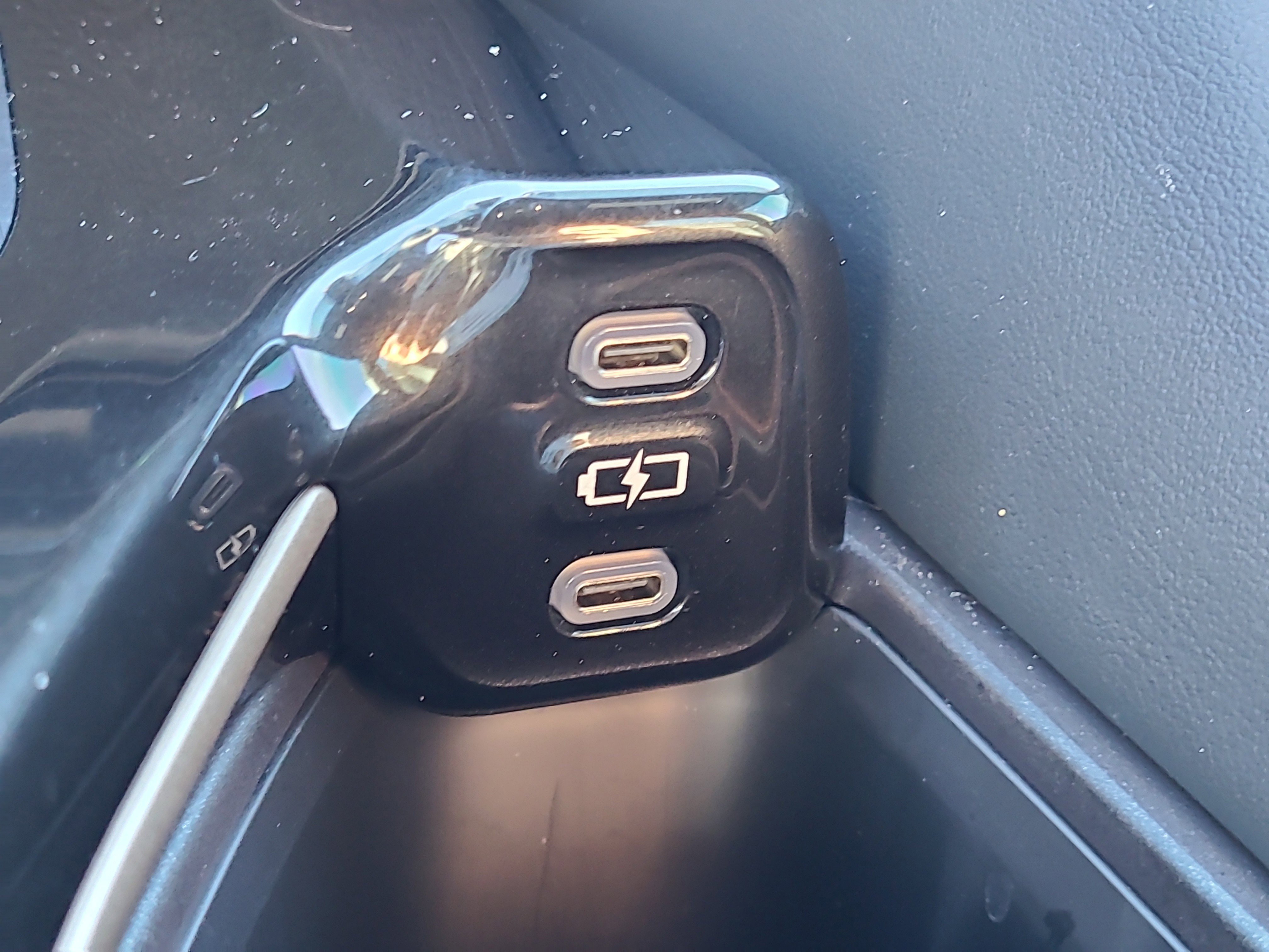 Used 2025 Toyota Crown Signia image 29