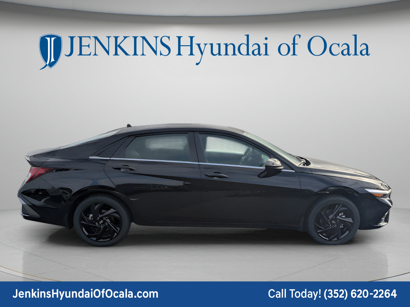 New 2026 Hyundai Elantra SEL Sport Premium FWD image 2