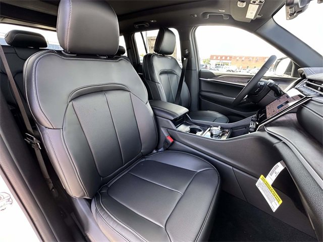 New 2025 Jeep Grand Cherokee Limited image 33
