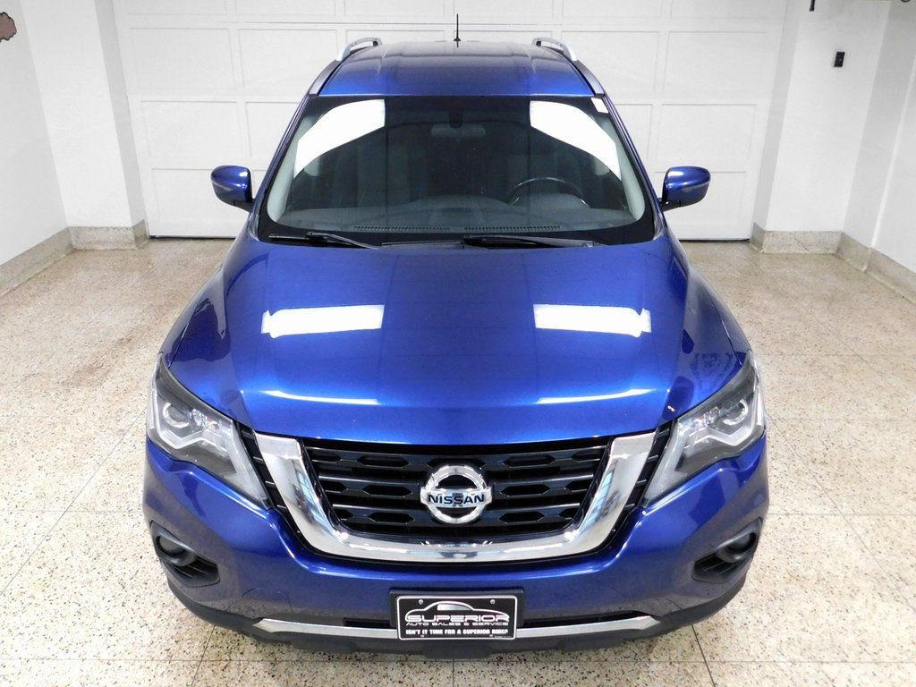 Used 2018 Nissan Pathfinder SV image 11