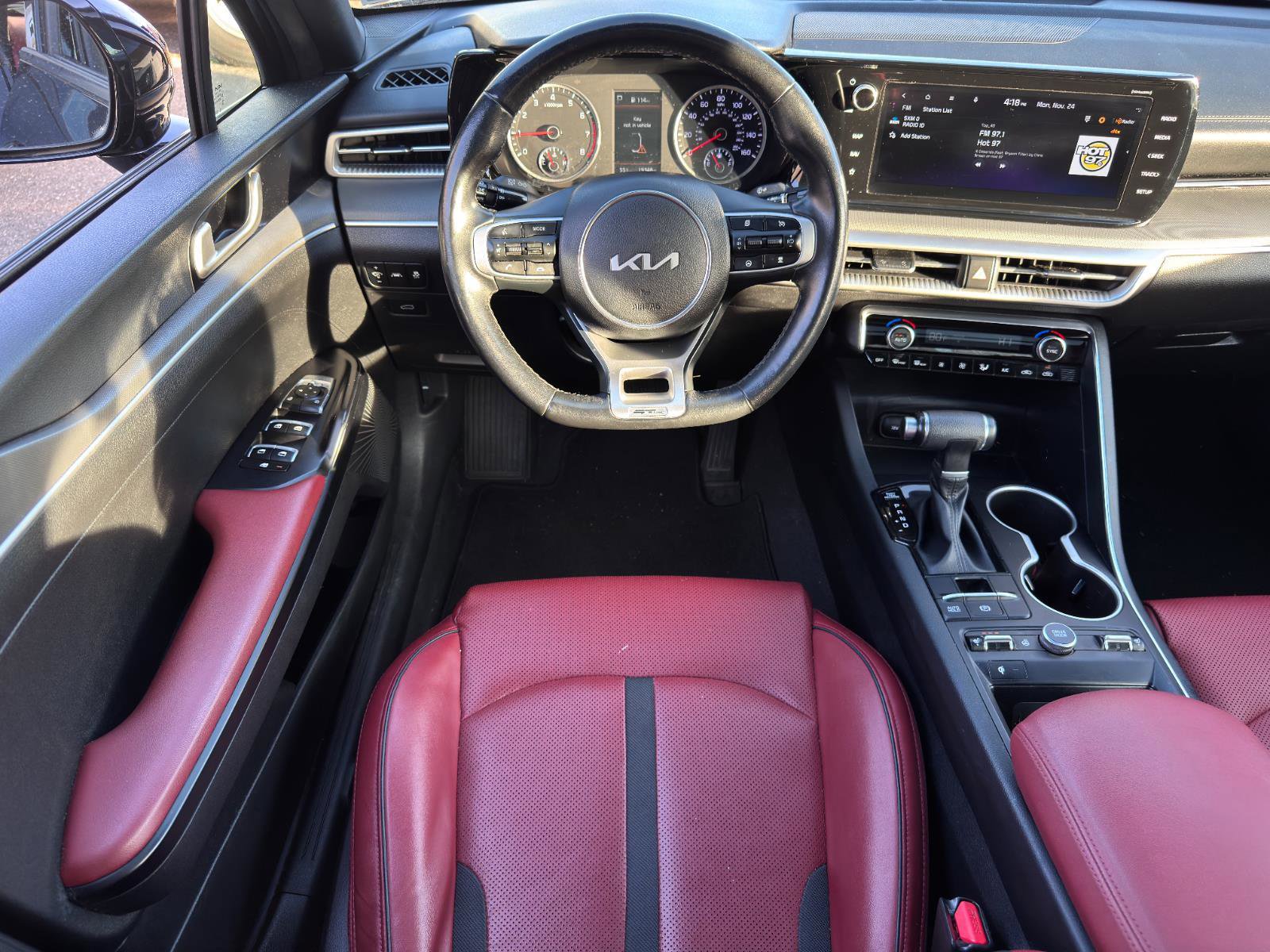 Used 2023 Kia K5 GT-Line image 23