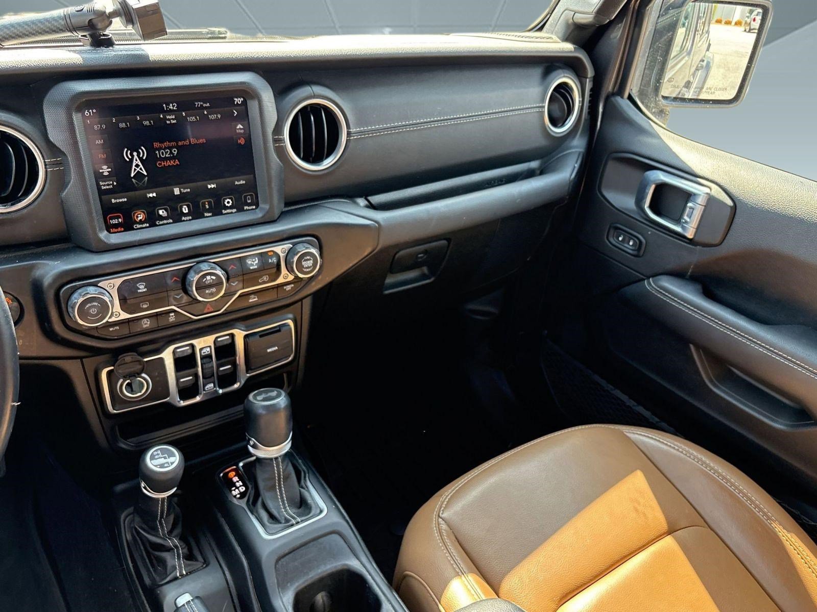 Used 2021 Jeep Wrangler Unlimited Sahara w/ Dual Top Group image 26