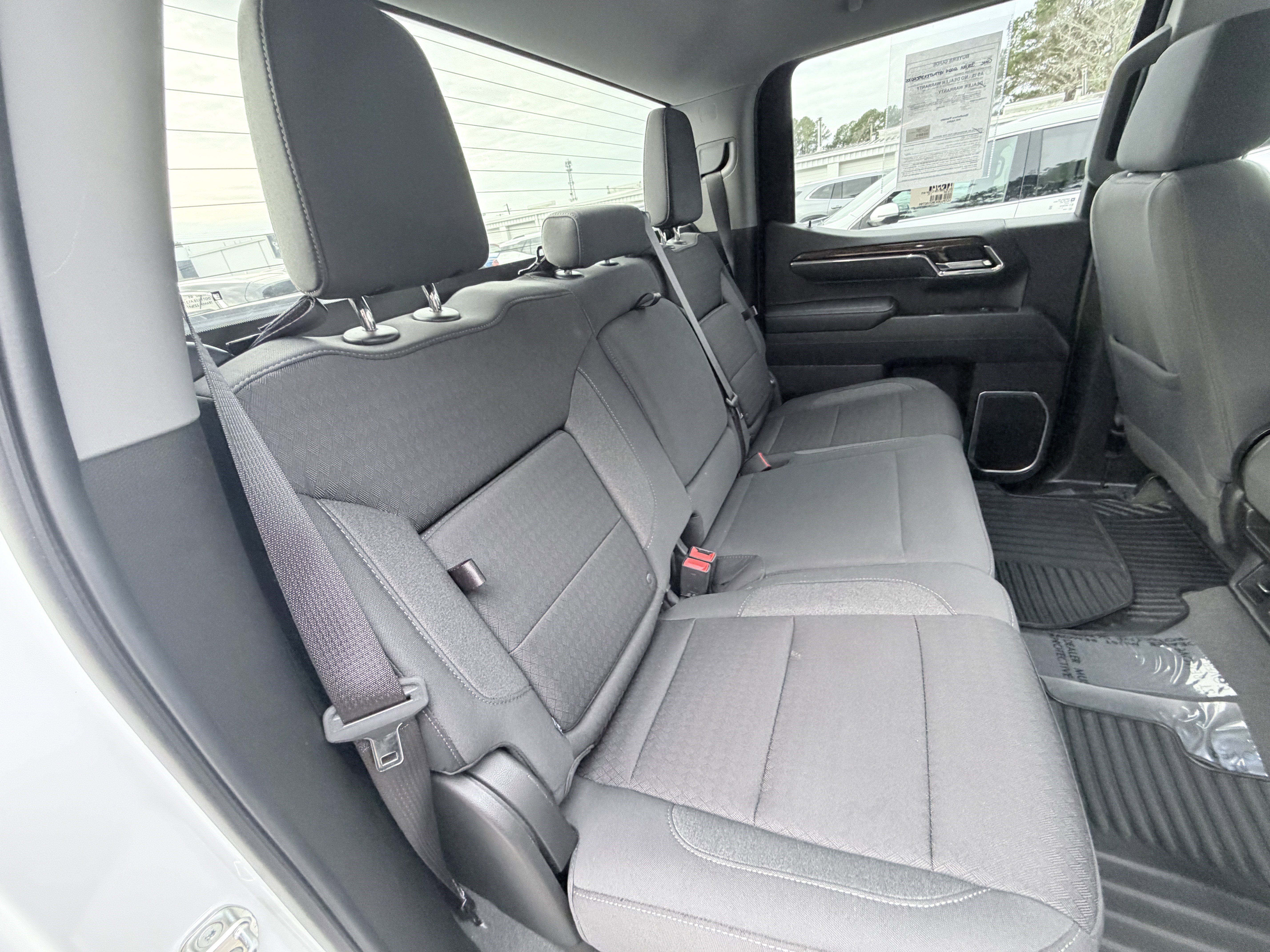 Used 2024 GMC Sierra 1500 Elevation image 21