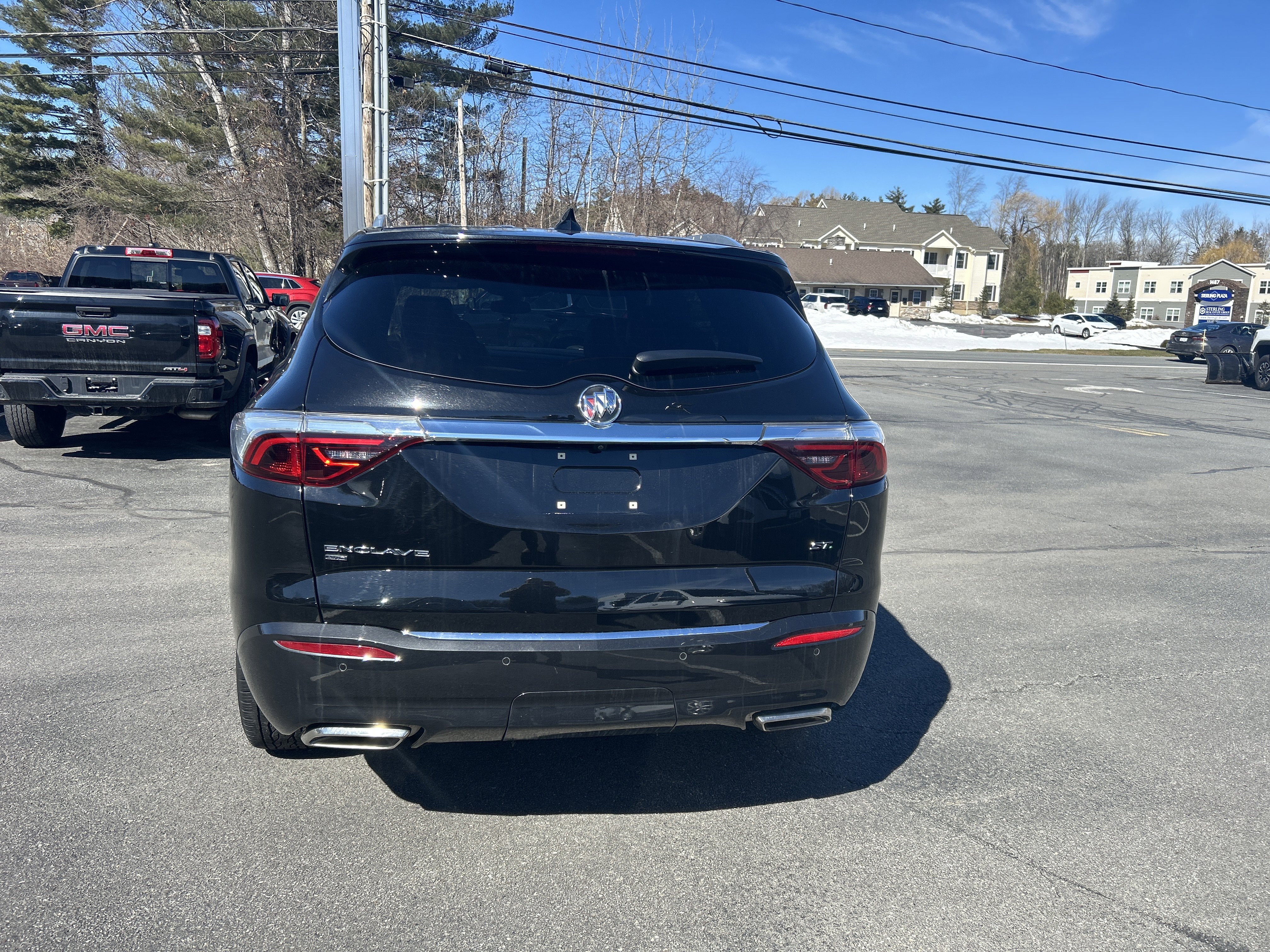 Certified 2022 Buick Enclave Essence w/ Experience Buick Package image 5