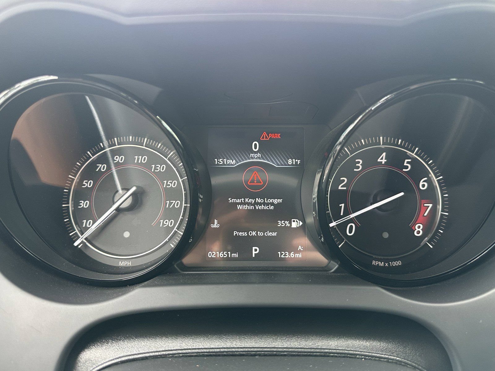 Used 2018 Jaguar F-TYPE 400 Sport RWD image 28