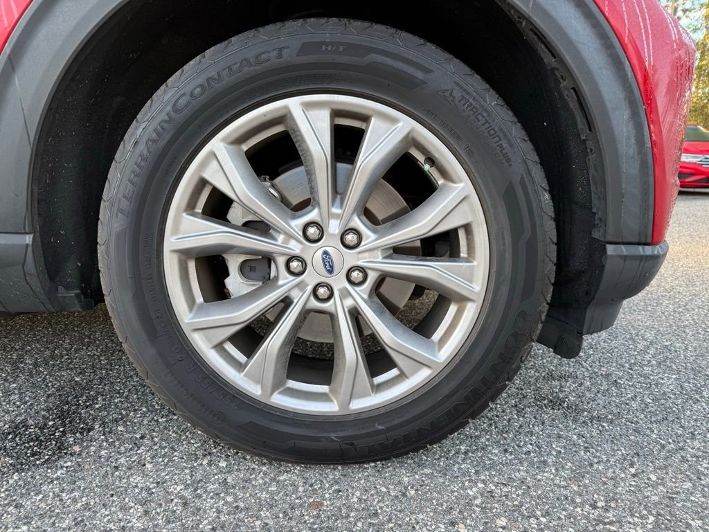 Used 2021 Ford Explorer XLT w/ Equipment Group 202A image 8