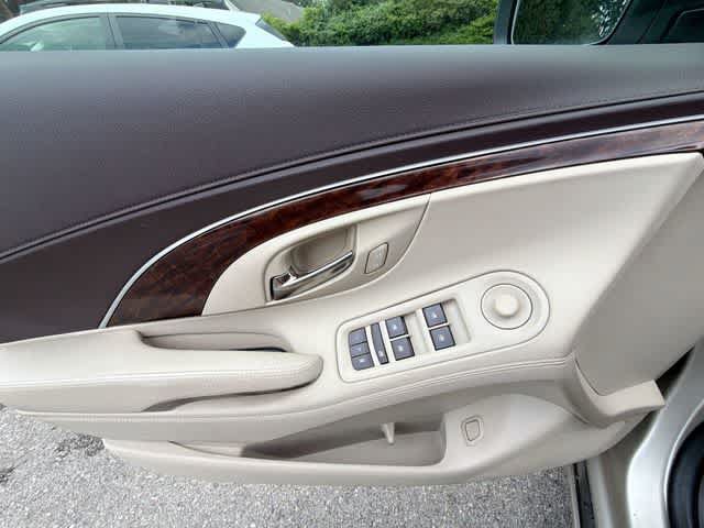 Used 2015 Buick LaCrosse Leather FWD image 18