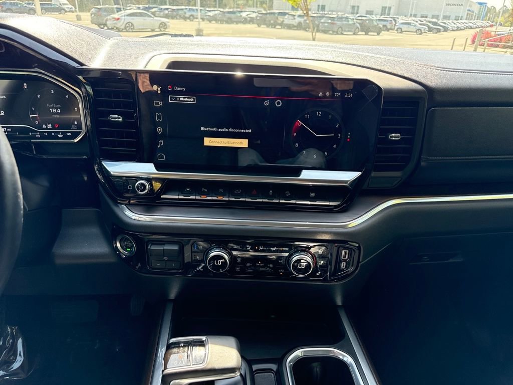 Used 2024 GMC Sierra 1500 SLT w/ SLT Premium Plus Package image 17