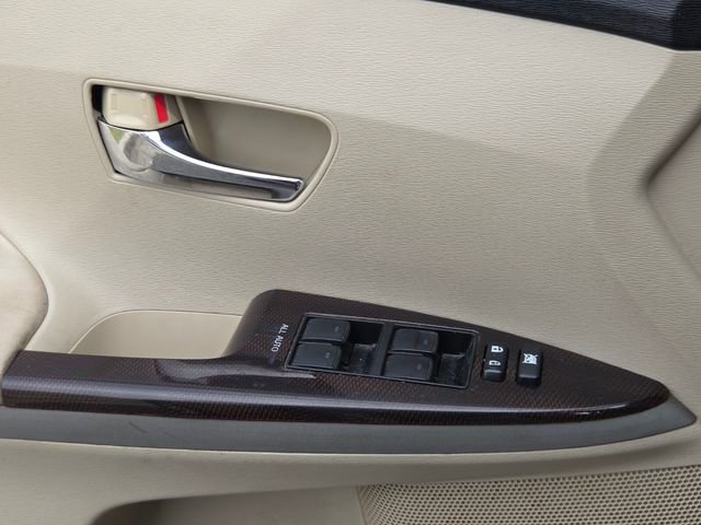 Used 2010 Toyota Venza AWD image 27