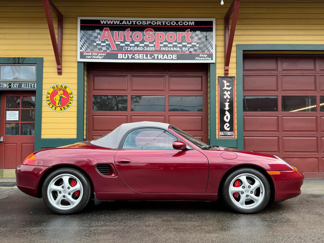 Used 1998 Porsche Boxster RWD image 4