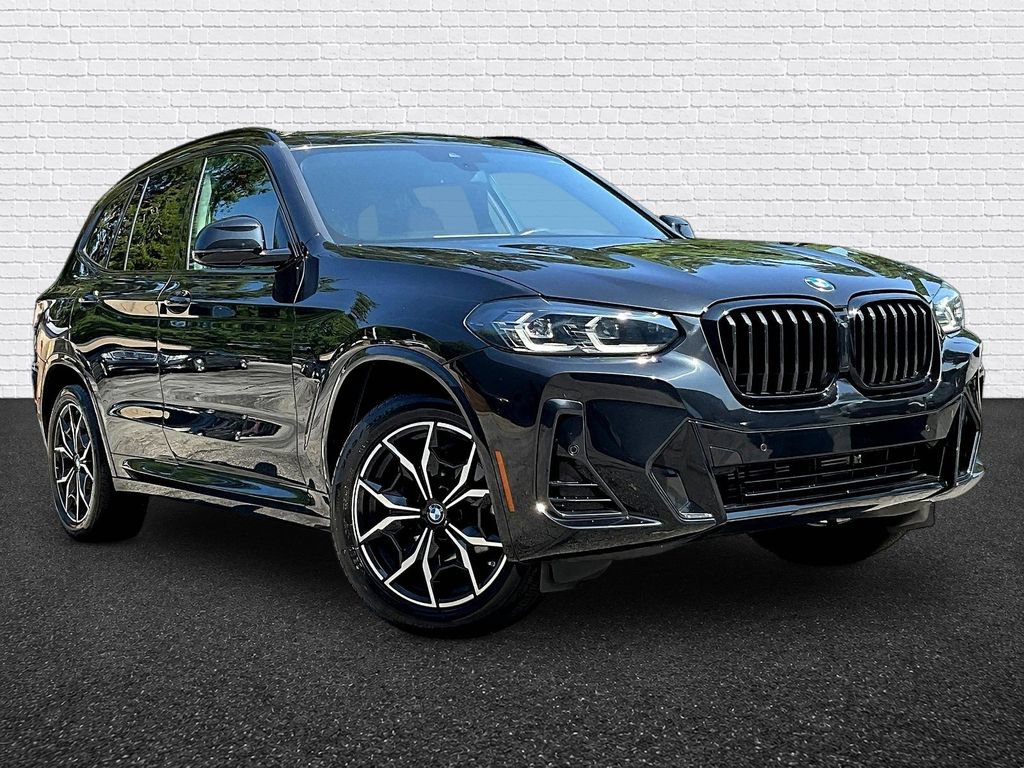 Used 2023 BMW X3 xDrive30i w/ M Sport Package AWD/4WD image 3