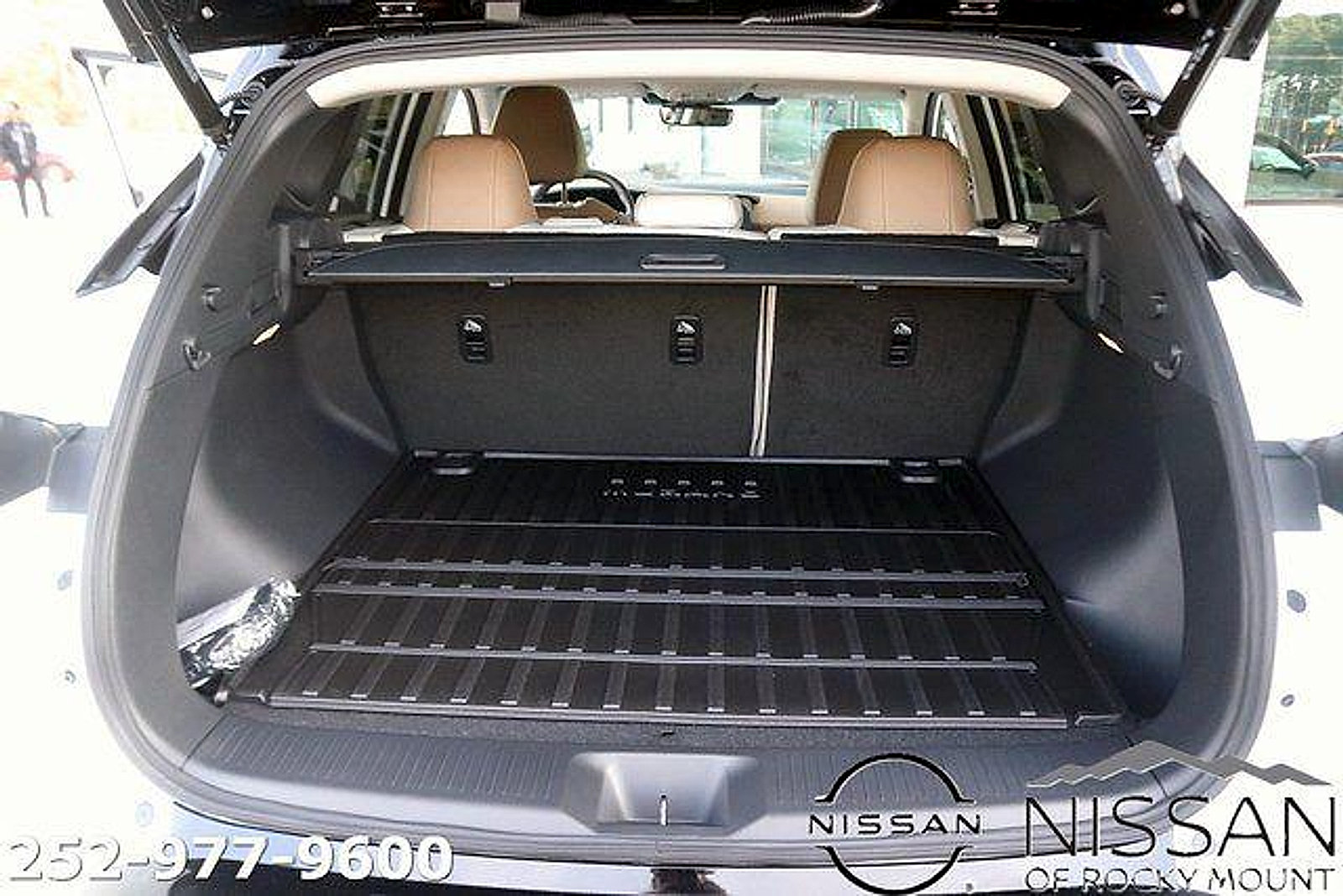 New 2026 Nissan Murano Platinum w/ Cargo Package AWD/4WD image 16