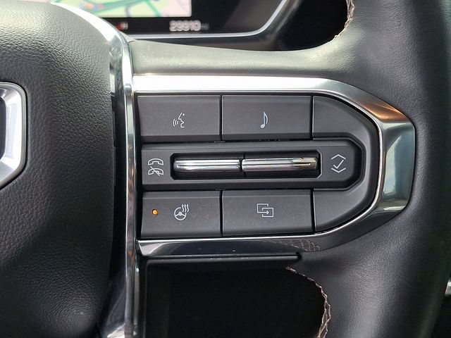 Used 2025 GMC Canyon Denali AWD/4WD image 20