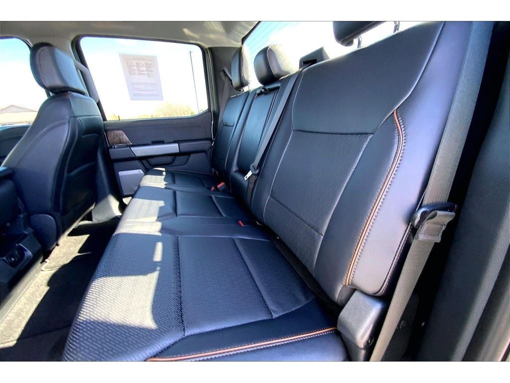 Used 2025 Ford F350 Lariat w/ FX4 Off-Road Package image 27