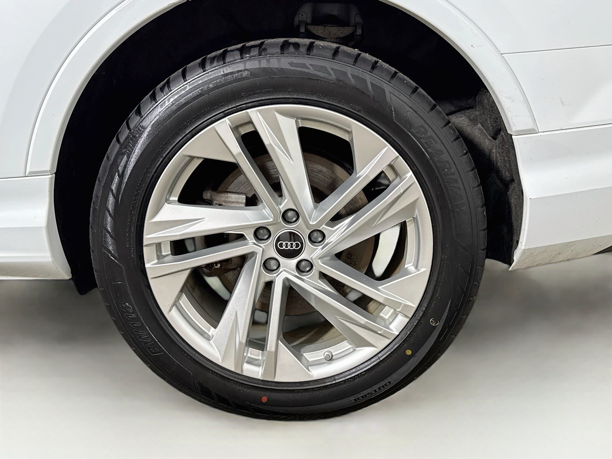Used 2023 Audi Q7 3.0T Premium Plus w/ Premium Plus Package AWD/4WD image 26