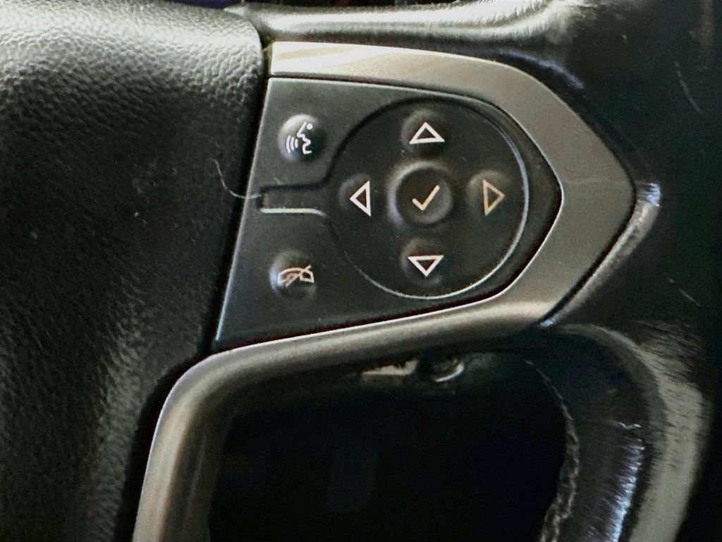 Used 2018 Chevrolet Silverado 2500 High Country w/ Duramax Plus Package AWD/4WD image 26