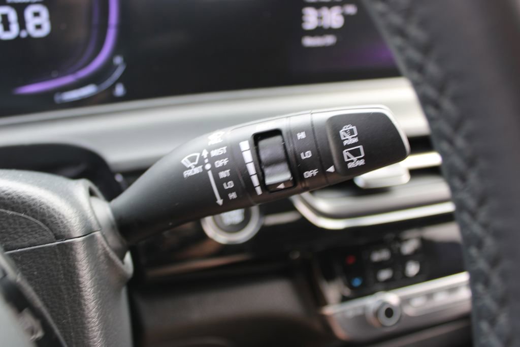 Used 2025 Kia Seltos S image 37