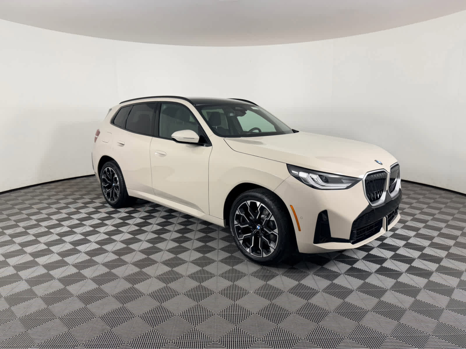 New 2026 BMW X3 xDrive30 w/ M Sport Package AWD/4WD image 2