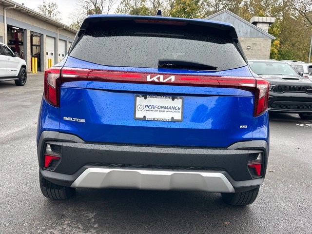 Used 2024 Kia Seltos LX AWD/4WD image 14