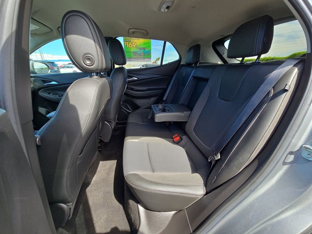 Used 2023 Buick Encore GX Select FWD image 23