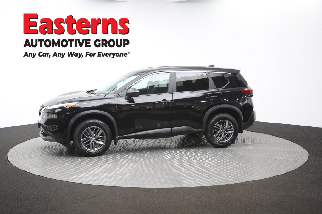 Used 2023 Nissan Rogue S AWD/4WD image 60