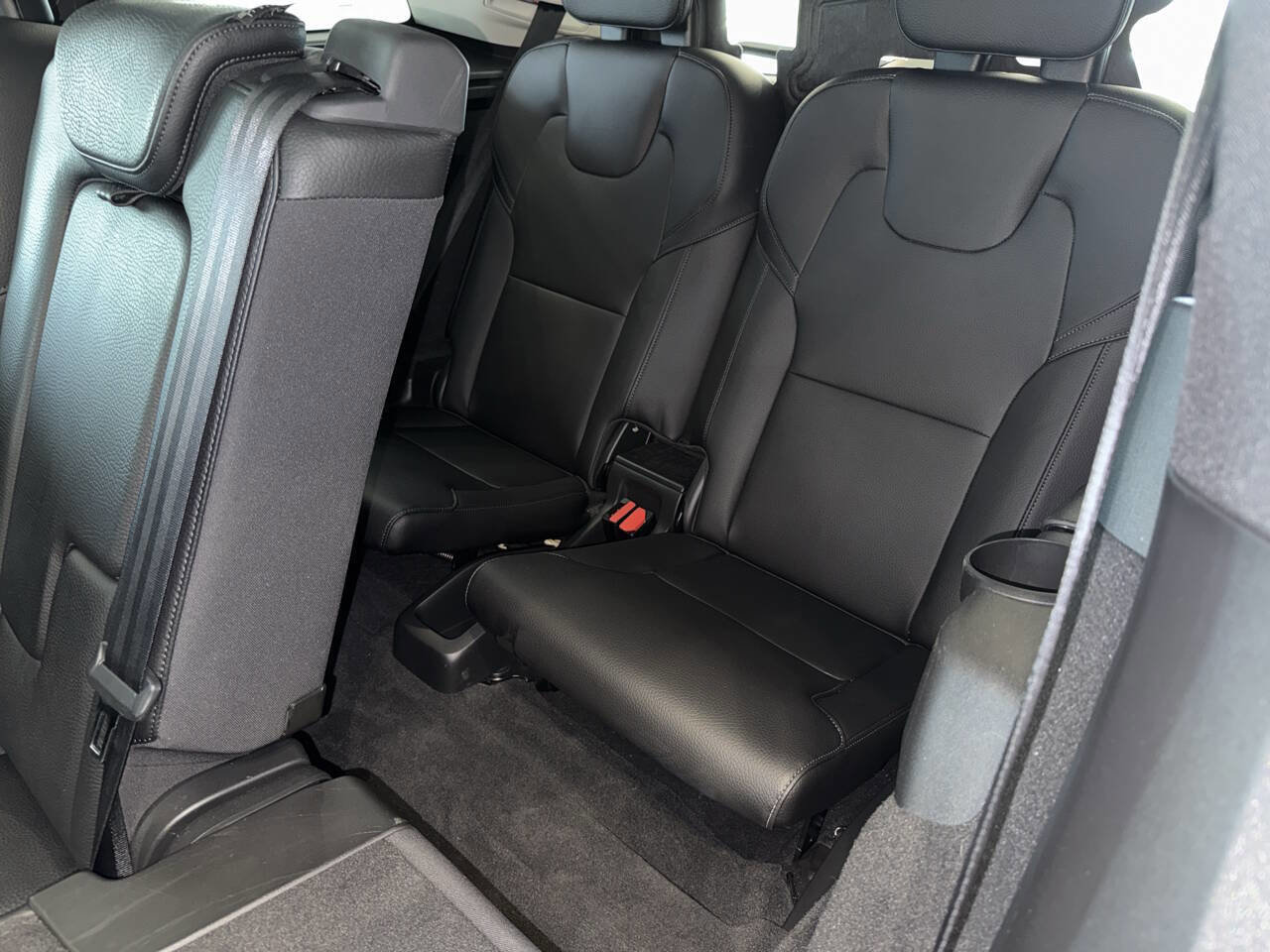 Used 2019 Volvo XC90 T6 Momentum w/ Advanced Package AWD/4WD image 30