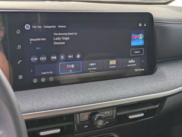 New 2026 Nissan Kicks SV FWD image 17