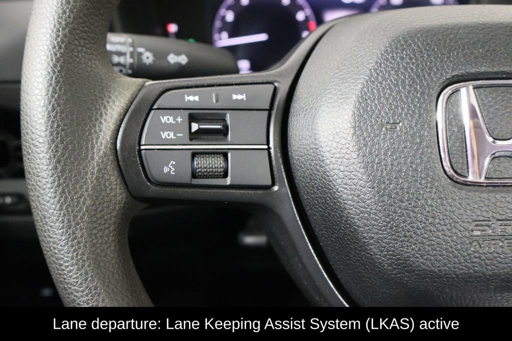 Used 2025 Honda Accord SE image 8